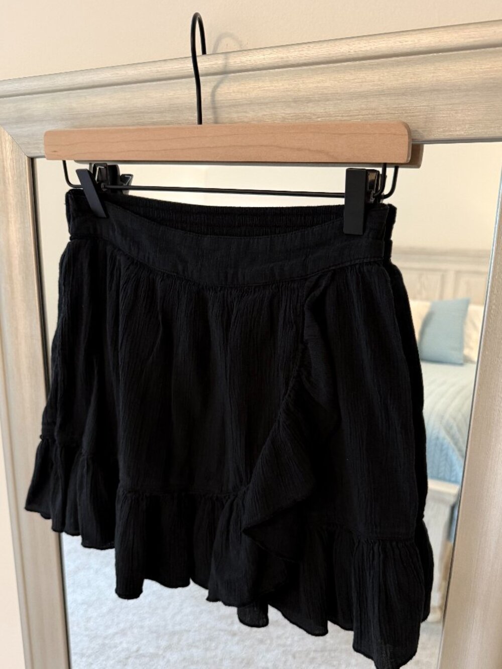 Aerie Women's Black Ruffle Wrap Mini Skirt Size XS